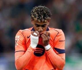 连进五球逆转成功，巴萨5-3获胜，悍将上演帽子戏法，西甲豪取六连胜稳居榜首