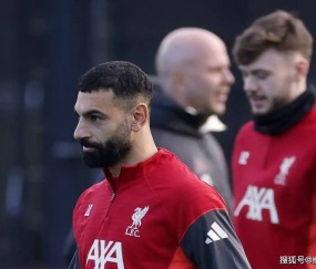 34岁萨拉赫回归？3场替补风波后迎转机，利物浦还需要他？